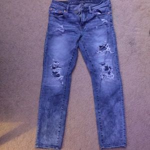 American eagle jeans. Ripped. Dark blue.